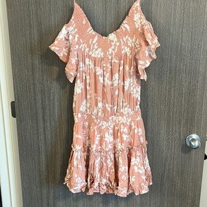 White Birch Size Medium Off the Shoulder Dress